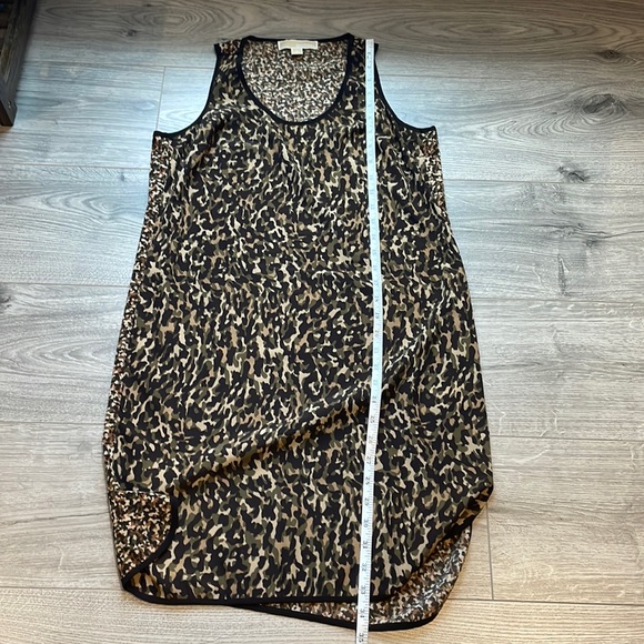 Michael Kors Slip Dress with Rounded bottom - Picture 7 of 7